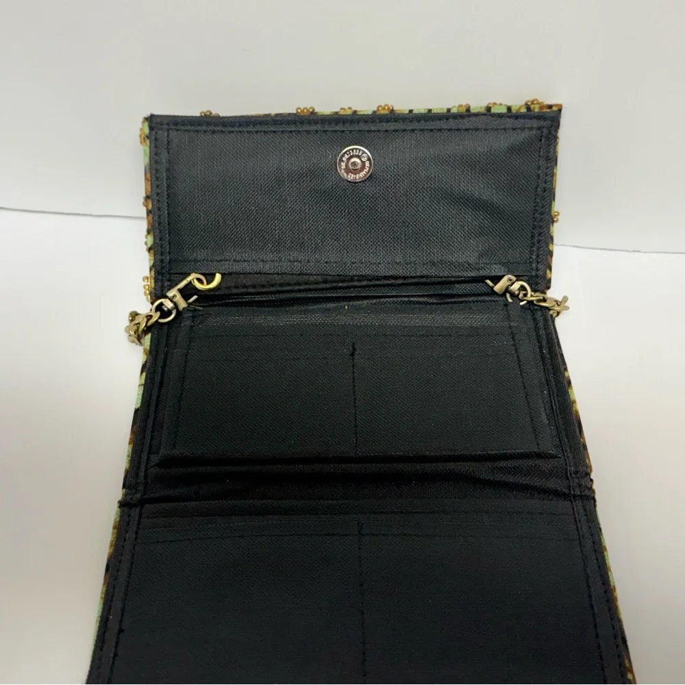 Beaded art deco wallet/Crossbody bag EUC
Comes w/ insert & 42”chain. No callouts - Picture 4 of 10